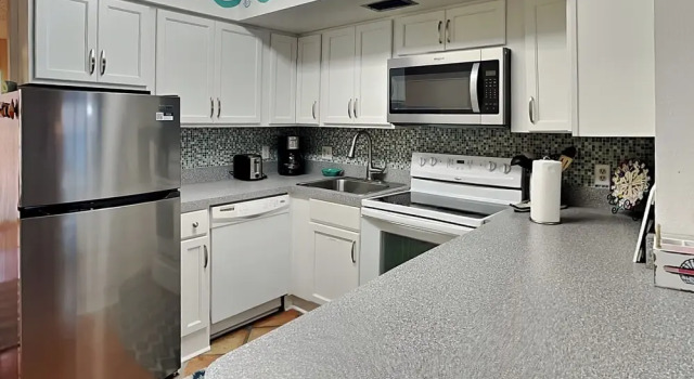 Номер Standard Jacksonville Beachdrifter by Distinctive Beach Rentals