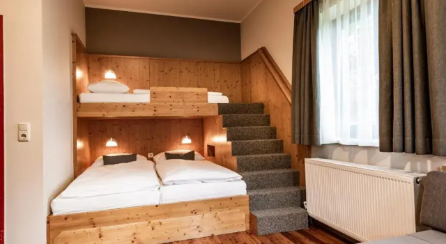 JUFA Hotel Maria Lankowitz am See, Book Hotel Hotels in Maria Lankowitz with Parking, Parking