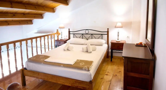 Ontas Traditional Hotel, Забронировать Отель Отели Ханья 3 звезды, рядом с Nautical Museum of Crete, 3*