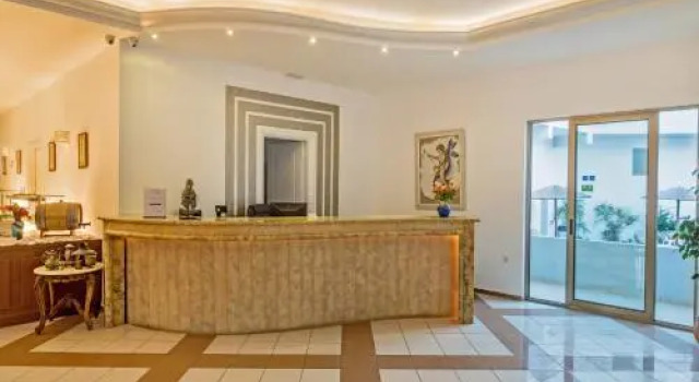 Aparthotel 4 Stars Paralia Kourna