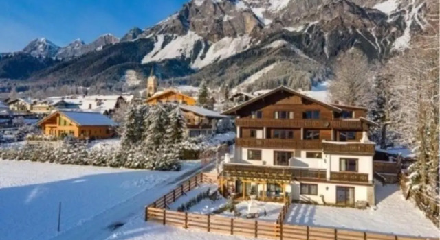 Bergidyll 9 by Alpenidyll Apartments, Prenota Appartamento Hotel a Stiria con parcheggio, Parcheggio