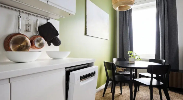 Modern 1BR studio apartment in Turku, Boek Appartement Hotels in Zuid Finland met parkeren, Parkeren