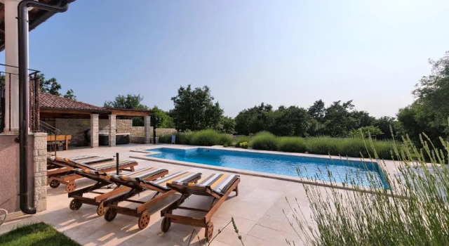 Villa Stokovci