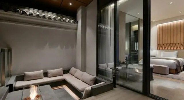 Люкс с 2 комнатами General's Mansion  SSAW Hotel