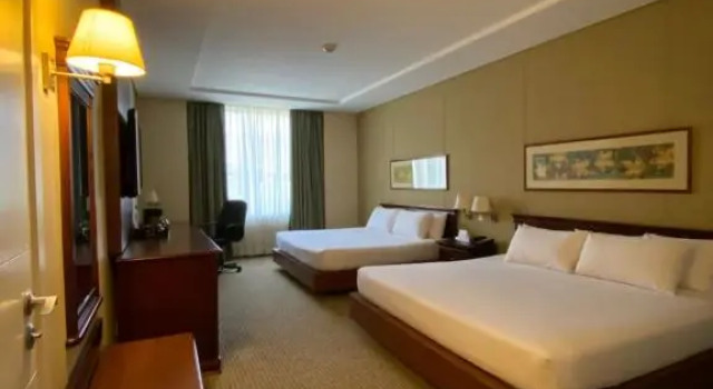 Четырёхместный номер Superior Eurobuilding Express Maracay