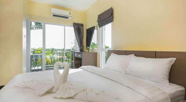 ตะวันอพาร์ทเม้นท์โฮเทลThawanapartmentHotel, Забронировать Апартаменты/квартира Отели Южного Таиланда с парковкой, Парковка