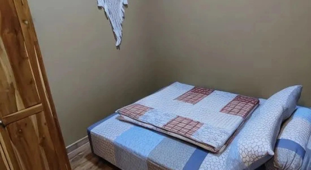 Full House 2 Bedroom Delavega Guest House 2