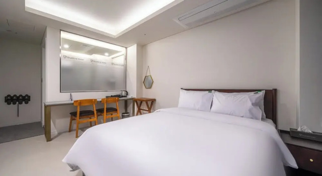 Номер Superior Bluebird Hotel
