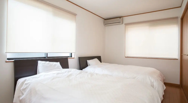 Коттедж с 3 комнатами с балконом Guesthouse ILOHA