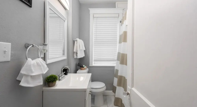 Апартаменты c 1 комнатой Central Garden Getaways Corp Rentals by NamaStay