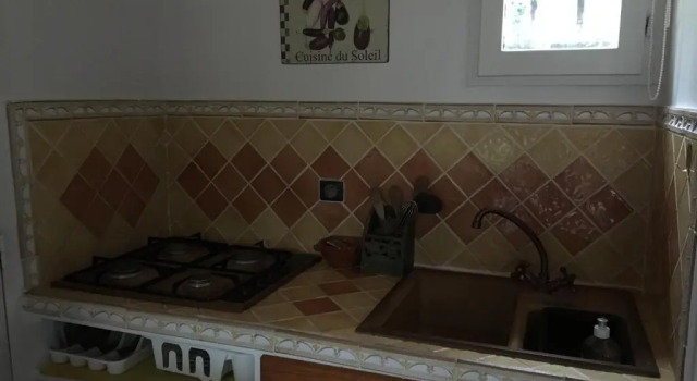 Коттедж c 1 комнатой Provence Gite