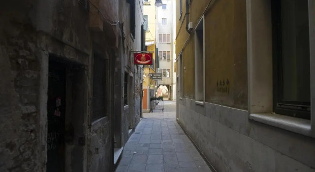 San Marco - Rialto with WIFI, Забронировать Отель Сан-Марко Венеция, рядом с Accademia Bridge