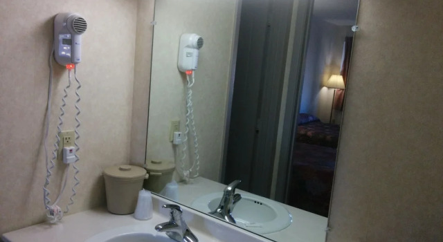 Двухместный номер Standard Budget Inn - Troy