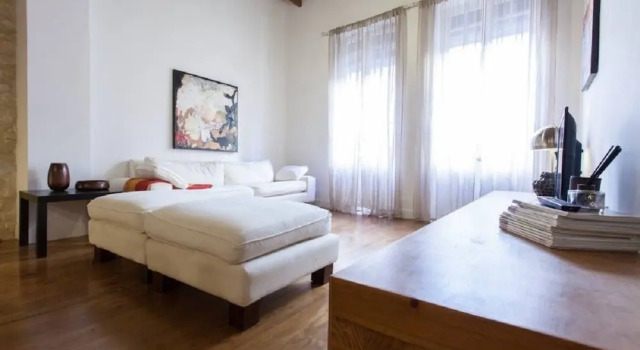 Loft Poeta Quintana, Забронировать Отель Аликанте Памплона, рядом с Central Market of Alicante