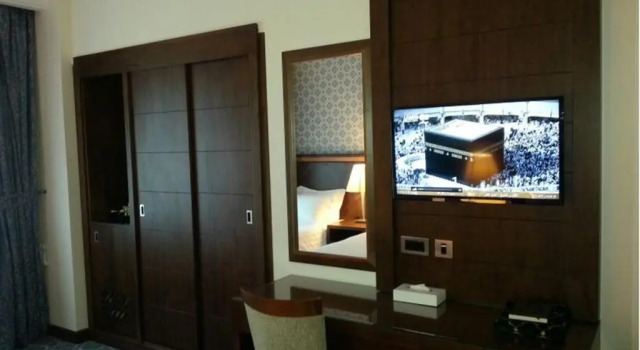 Полулюкс Nozol Royal Hotel