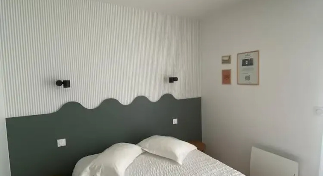 Номер Superior Hôtel Les Voisins Beaucemaine