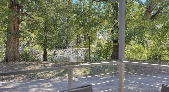 Номер Premium Reflections Tumut River