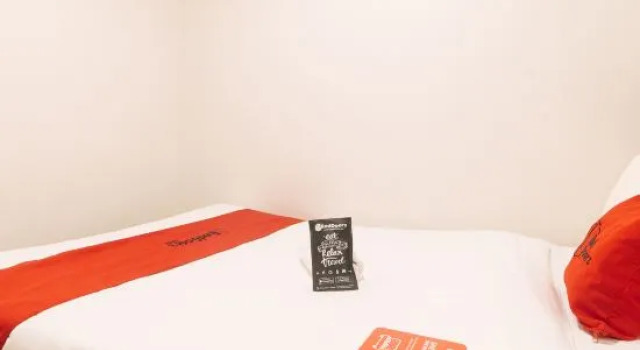 Люкс RedDoorz Plus at La Belle Residences Makati City