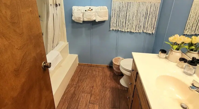 Номер Standard Forest view, log-sided two bedroom, two bath condo on Lake Ouachita. 2 Condo by RedAwning