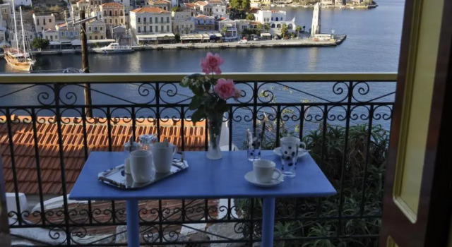 Апартаменты Palm Tree Studio Symi