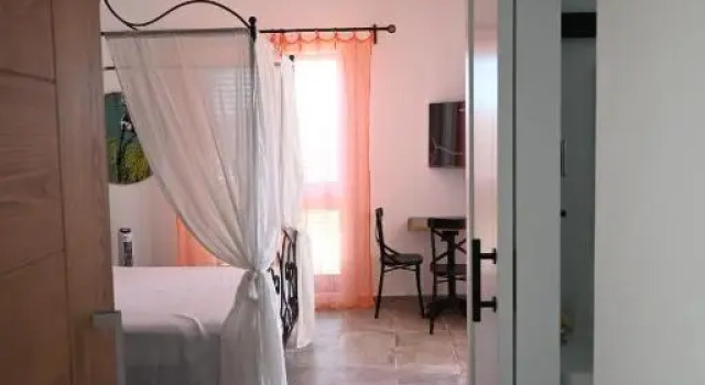 La stanza del vicolo, Book Guesthouse Hotels in Sicily with Parking, Parking