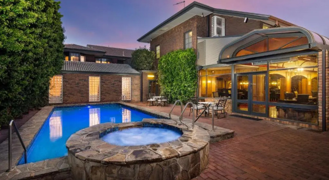 Двухместный номер Standard Adelaide Inn