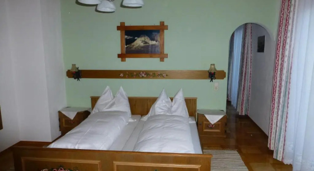 Номер Standard Haus Weinacht