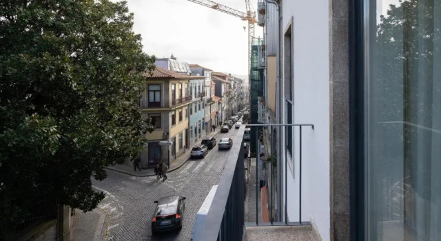 Guestready - Modern 2-bedroom Apartment in Cedofeita, Забронировать Апартаменты/квартира Cedofeita / Santo Ildefonso / Se / Miragaia / Sao Nicolau e Vitoria Порту, рядом с Lapa Metro Station