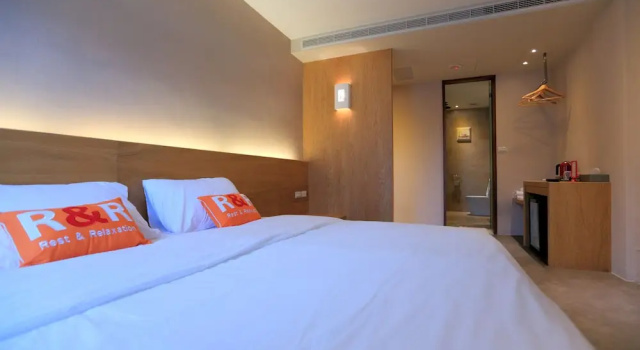 Двухместный номер Standard Station 100m B&B