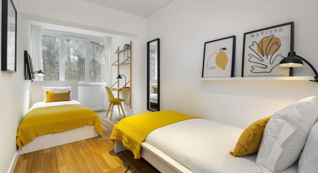 Chic & Stylish Retreat In Estoril'S Finest Location, Забронировать Апартаменты/квартира Апартаменты Эшторил, рядом с National Hotel School, Апартаменты/квартира