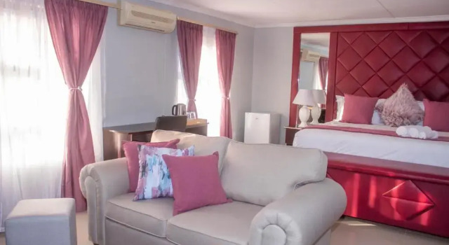 Люкс Cliffords Rufaro Hotel, Conference & Spa