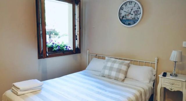Caserio Kamirune, Book Hotel Laukiz Vizcaya