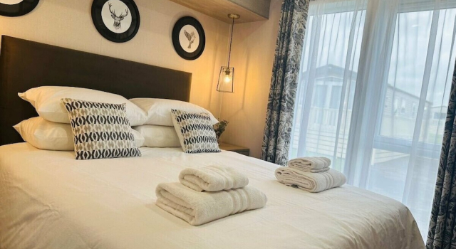 Ashbourne Heights Holiday Park - Holiday Accommodation 18103, Book Feriehus Villaer i Ashbourne, Villa