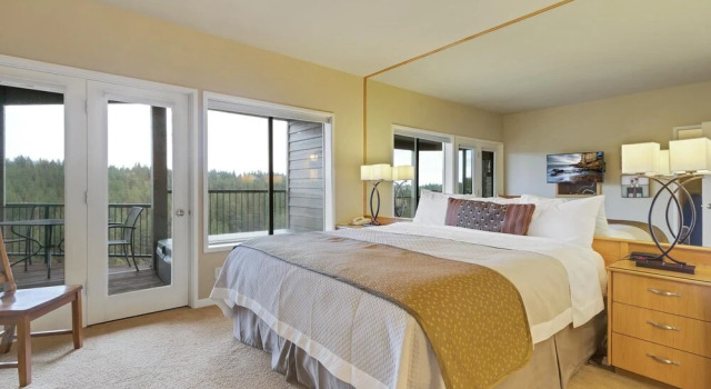 River Ridge 324ab, Rezerwuj Hotel Bend Bachelor