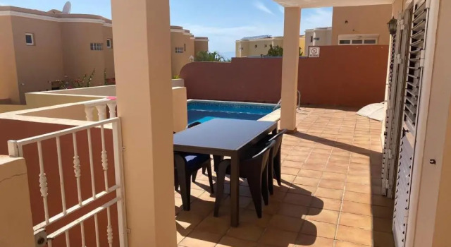 Коттедж Casa Mariben, Vacation Rental home Vv 3 Bedrooms private pool with sea views