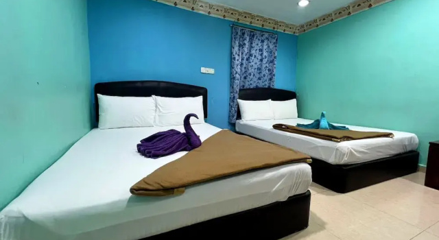 Четырёхместный номер Standard New Wave Sungai Buloh Hotel