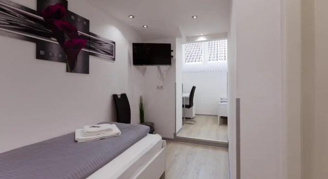 Двухместный номер Standard Hotel Rühen, 24 Stunden Check in, Küche, kostenfreie Parkplätze