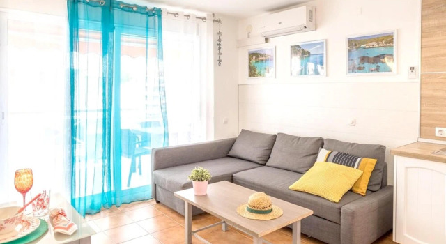 Apartment With one Bedroom in Salou, With Wonderful sea View, Terrace and Wifi - Near the Beach, Забронировать Апартаменты/квартира Апартаменты Салоу, Апартаменты/квартира