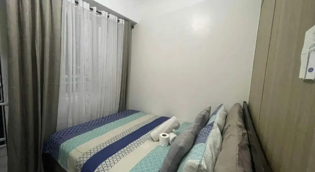 Номер Standard Shore Residence Manila Bay City Lights View MOA Complex