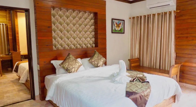 Двухместный номер Superior с балконом Khum Sai Ngam Hotel & Resort