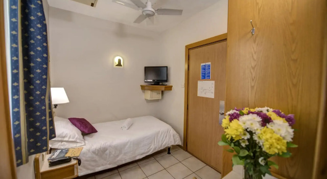 Sliema Chalet Hotel