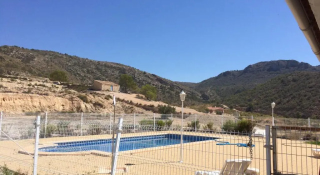 Апартаменты Casas y Cuevas El Solins