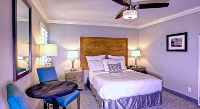 Номер Deluxe 456 Embarcadero Inn & Suites