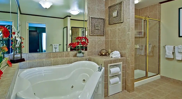 Двухместный люкс с 2 комнатами Holiday Inn Express Hotel & Suites Sharon-Hermitage