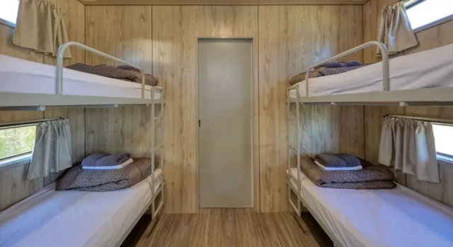 Номер Standard Lake Boga Caravan Park