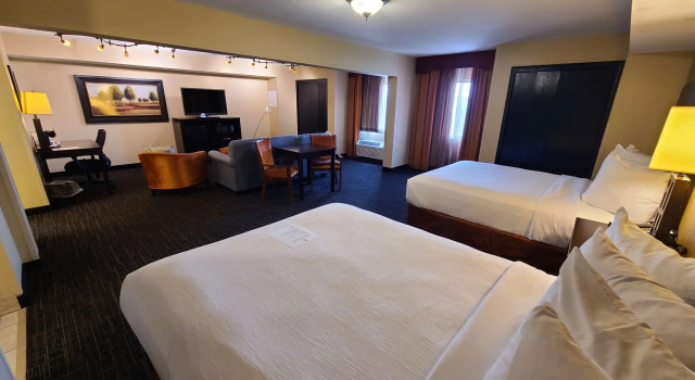 Четырёхместный люкс Best Western Plus North Platte Inn & Suites