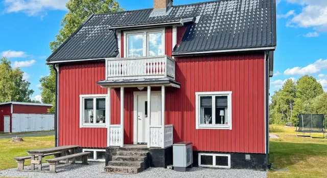 7 person holiday home in LJUNG, Book Vacation Home  