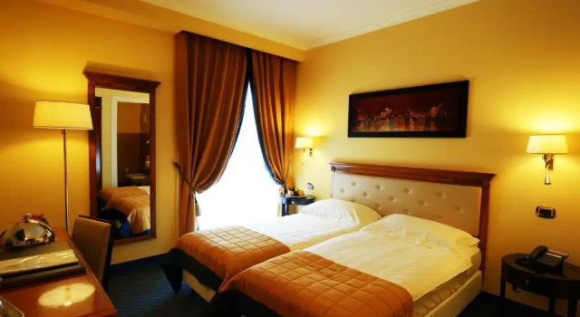 Двухместный номер Economy Bram Hotel