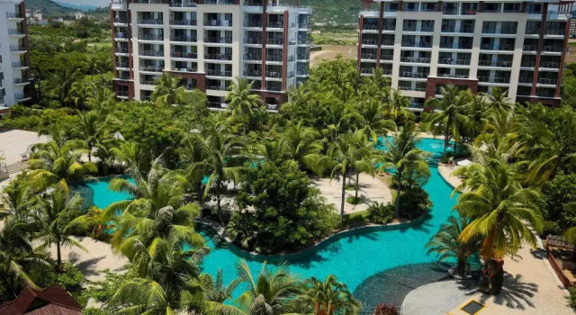 Sanya Fuhaitang Holiday Hotel, Book Hotel Sanya Hainan