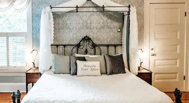 Номер Standard с видом на сад Heritage House Bed & Breakfast